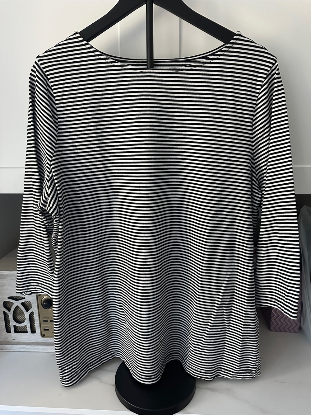Black and White Striped Long Sleeve Tee